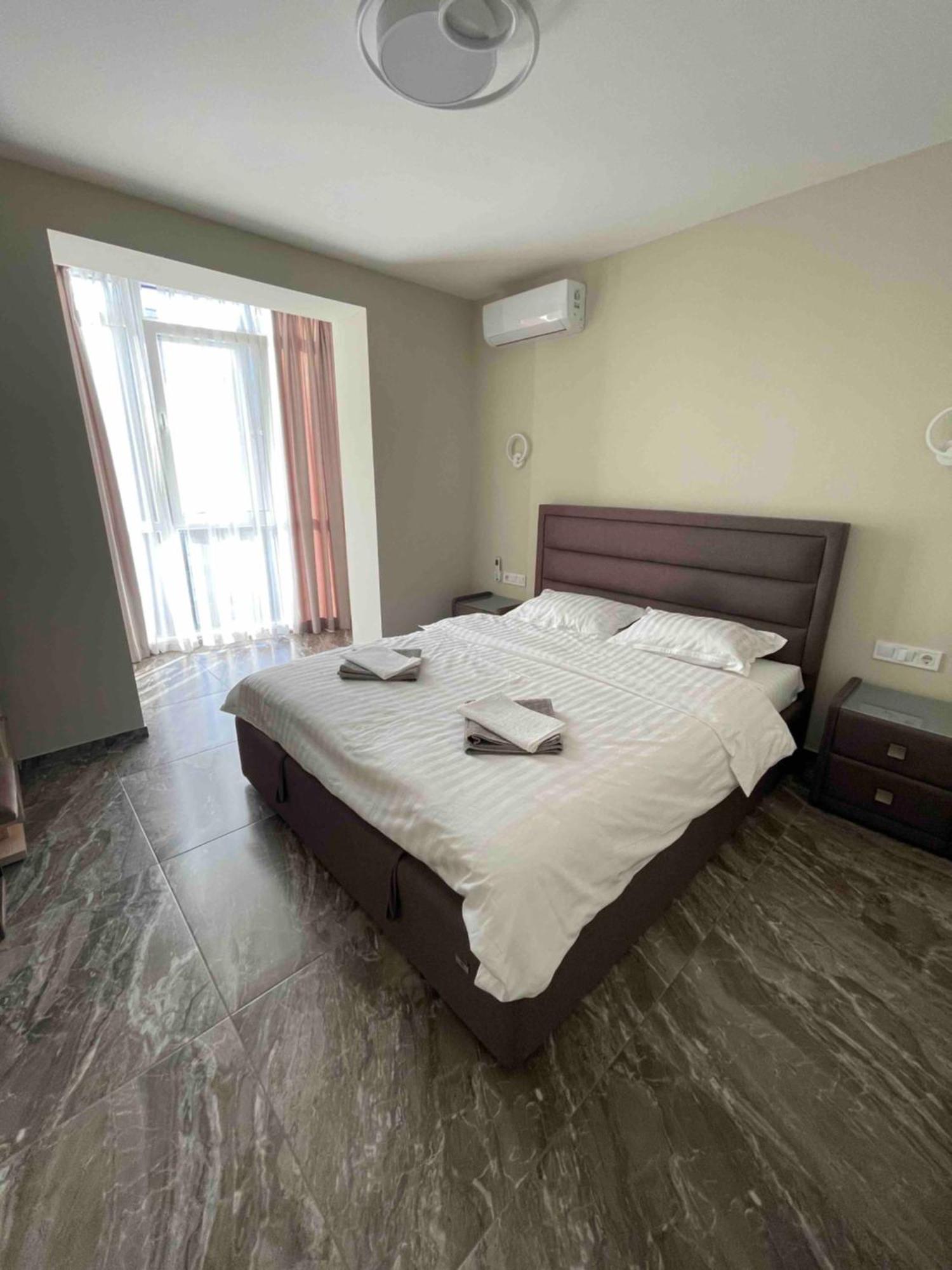 Apartment New Building In Center Dnipro Dış mekan fotoğraf